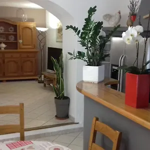  Hébergement de vacances Maison De Village France